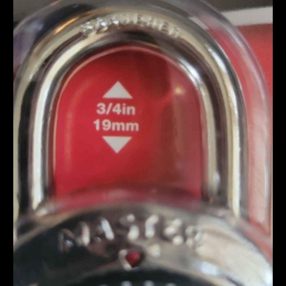 Master Lock Set - Picture 2 of 2